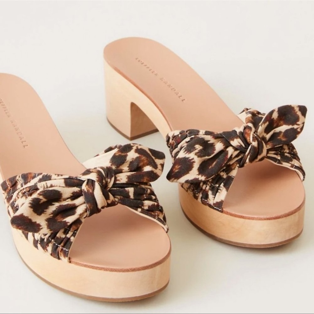 LOEFFLER RANDALL regina clogs flat with leopard print.
